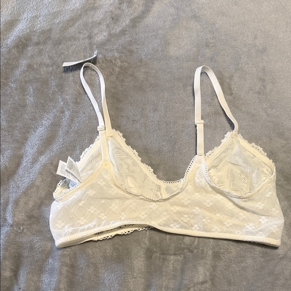 Aerie Lace Bralette in Soft White - Picture 3 of 3